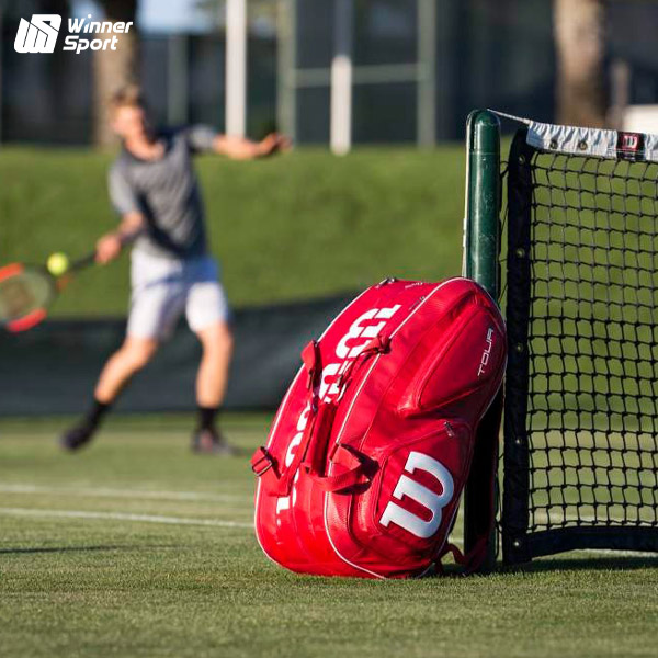 خرید ساک تنیس اینترنتی: 1. کیف تنیس ویلسون (Wilson)