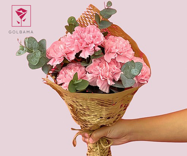 دسته گل میخک قرنفلی برای قرار اول