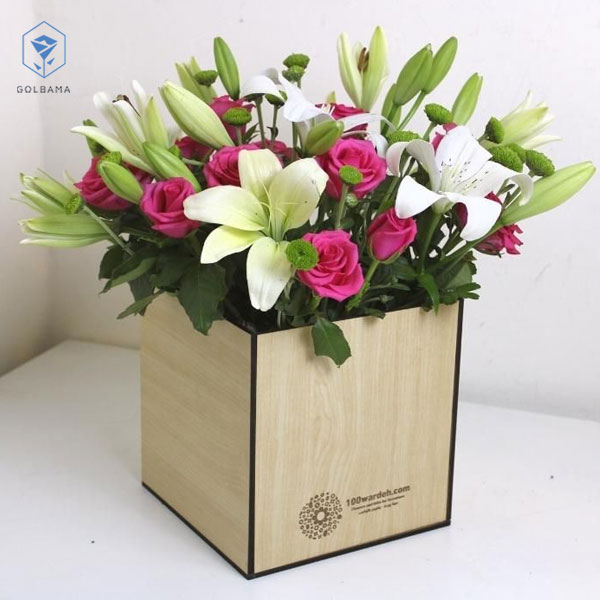 باکس گل نامزدی با گل زنبق