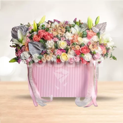 باکس گل بزرگ آنتوریم و رز