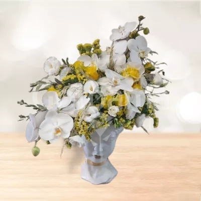 باکس گل طرح چهره ارکیده لیسیانتوس