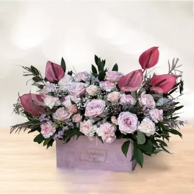 باکس گل مستطیلی متوسط داوودی آنتوریوم رز