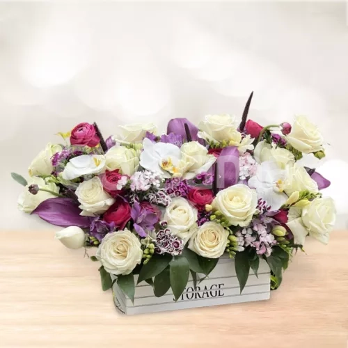 باکس گل چوبی متوسط رز سفید آنتوریوم بنفش