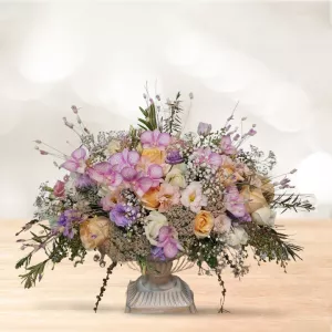 جام گل ارکیده و رز رنگ شاد