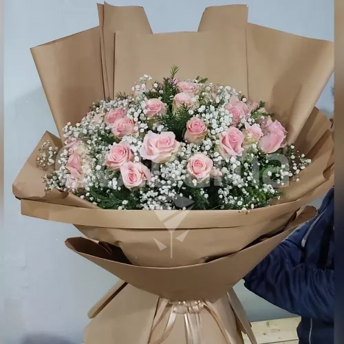 دسته گل بزرگ رز صورتی عروس