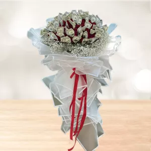 دسته گل بزرگ رز همراه پول