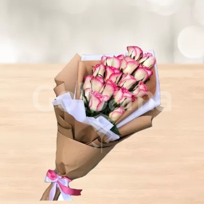 دسته گل رز لب ماتیکی