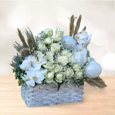 سبد گل بادکنکی رز ارکیده سفید