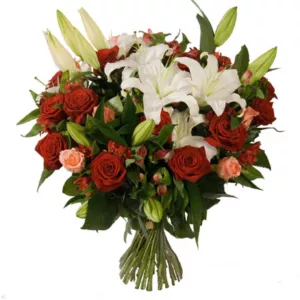 دسته گل اورینتال سفید و رز قرمز صورتی