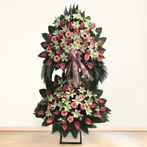 تاج گل تبریک دو طبقه آنتوریوم لیلیوم ژربرا و میخک