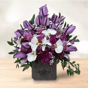 باکس گل استوانه ای ارکیده آنتوریوم سفید بنفش