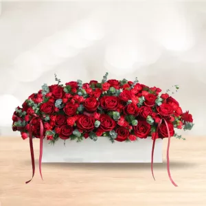 باکس گل مستطیلی سفید رز قرمز