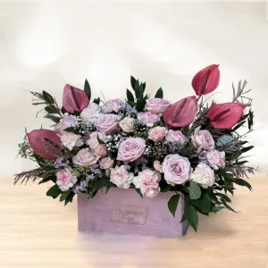 باکس گل مستطیلی متوسط داوودی آنتوریوم رز