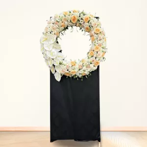 تاج گل ترحیم دایره ای آنتریوم سفید لیسیانتوس