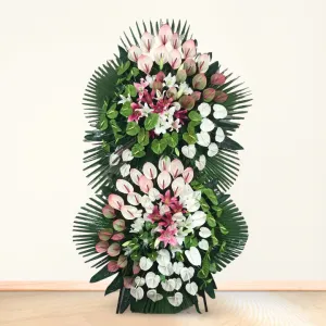 تاج گل دو طبقه آنتریوم سفید سبز لیلیوم