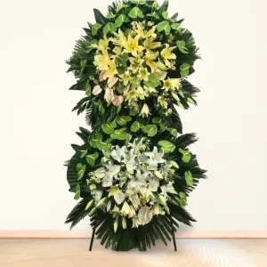 تاج گل دو طبقه پایه فلزی آنتریوم سبز لیلیوم